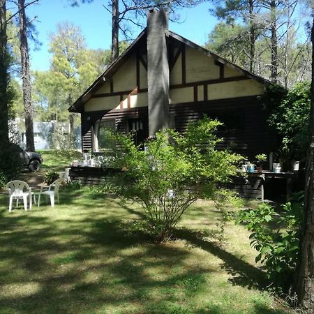 Villa Cabana En Carilo Extérieur photo