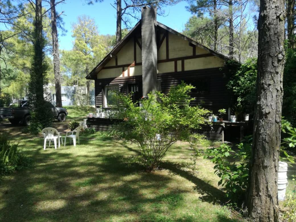 Villa Cabana En Carilo Extérieur photo